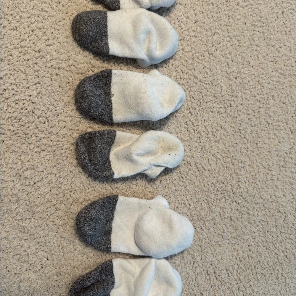 White and Gray women’s med Bombas Socks - Picture 3 of 3